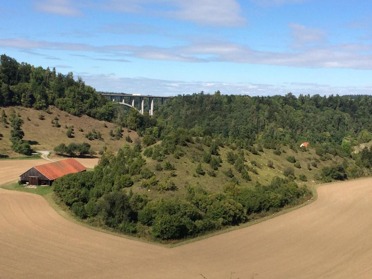 Turm Im Blick Apartment Dietingen Bagian luar foto
